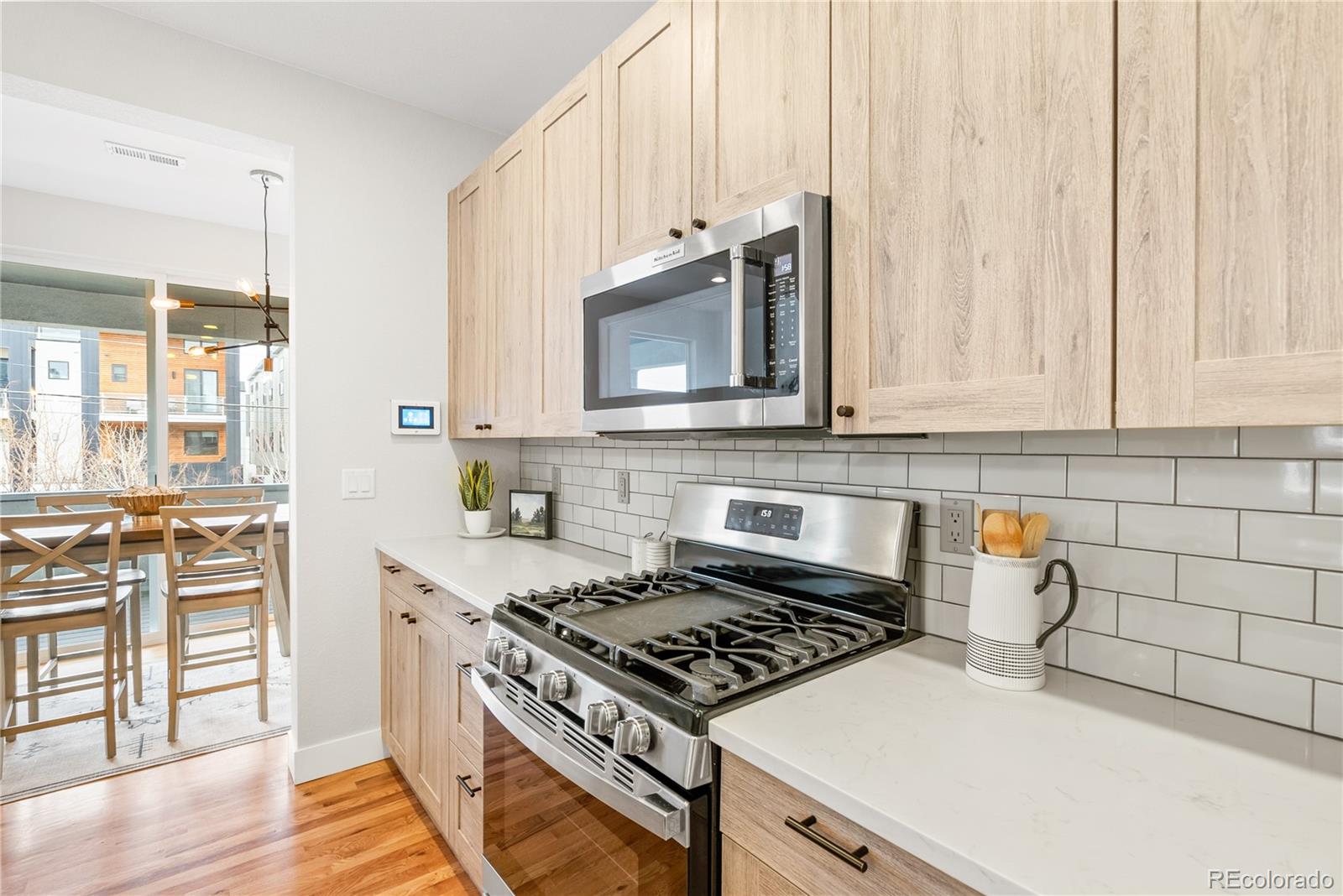 MLS Image #14 for 1733  irving street,denver, Colorado
