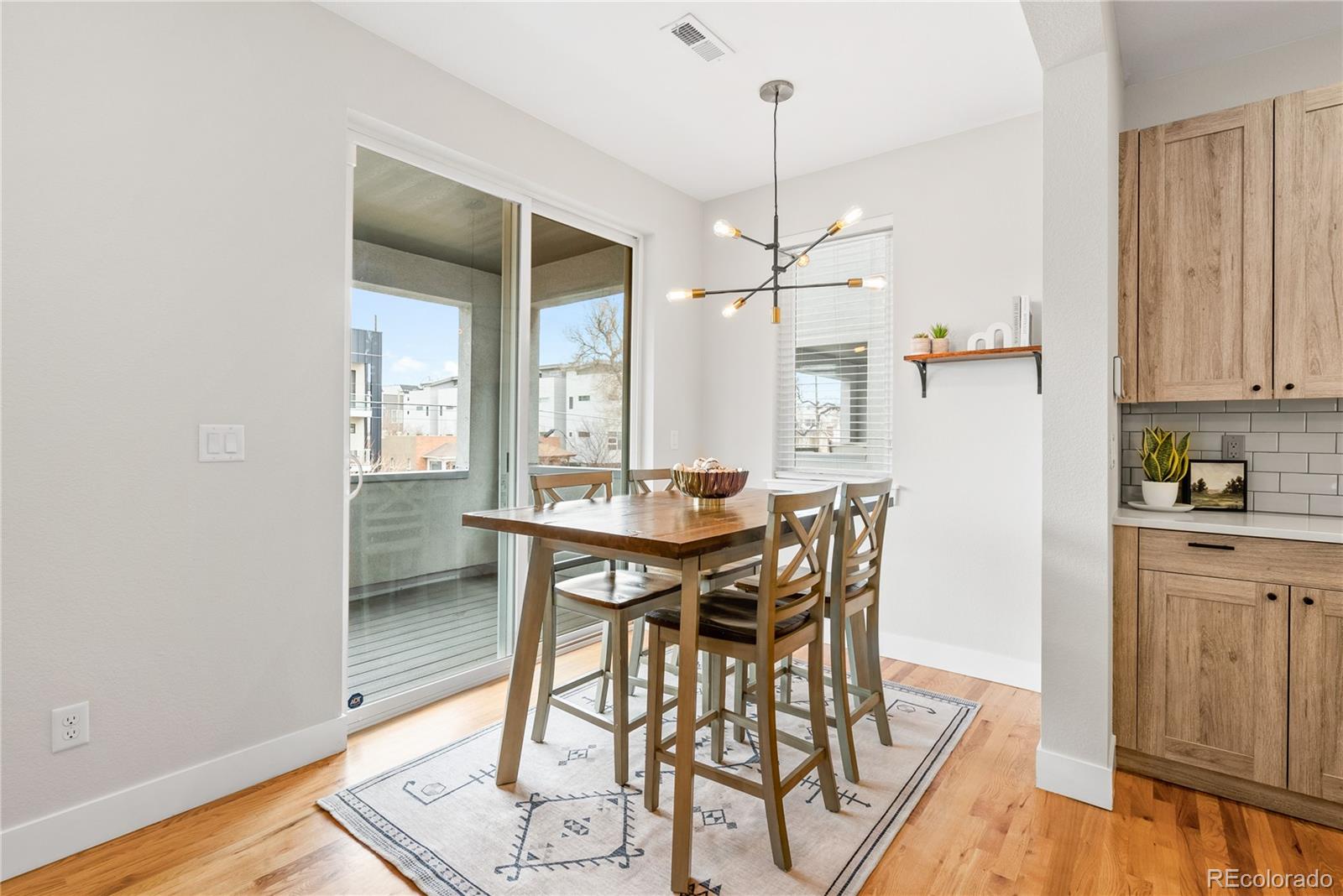 MLS Image #8 for 1733  irving street,denver, Colorado