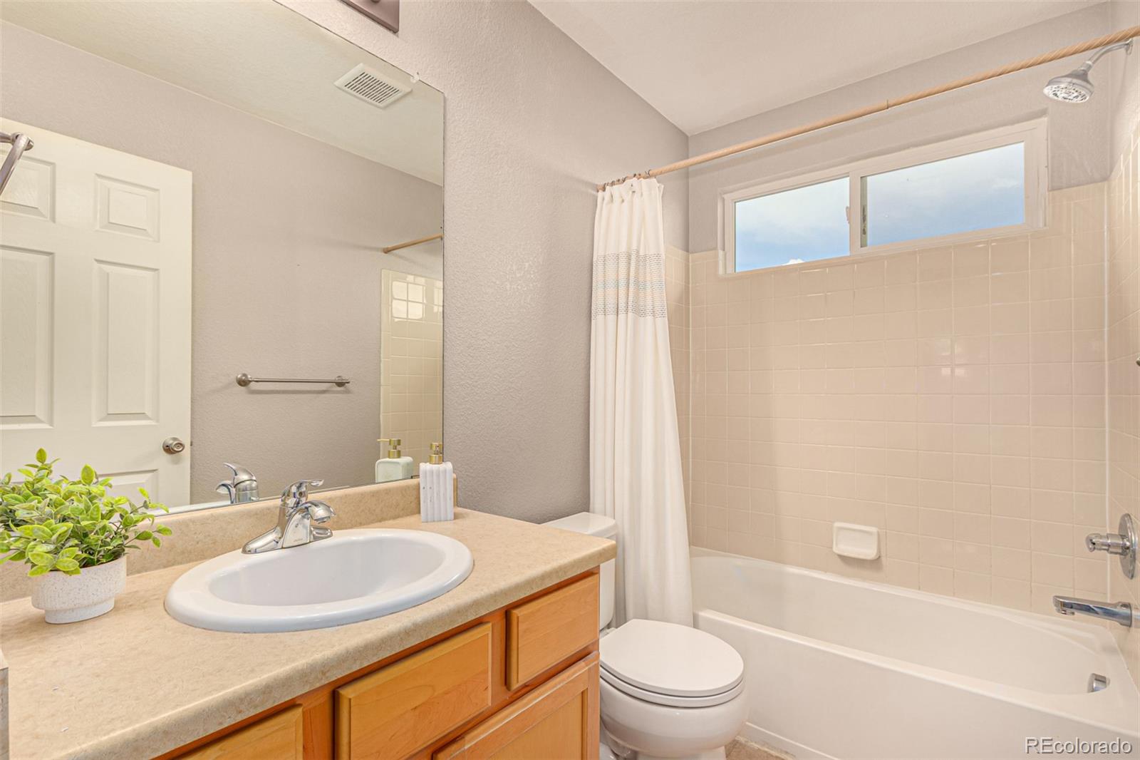 MLS Image #13 for 24525 e wagon trail avenue,aurora, Colorado