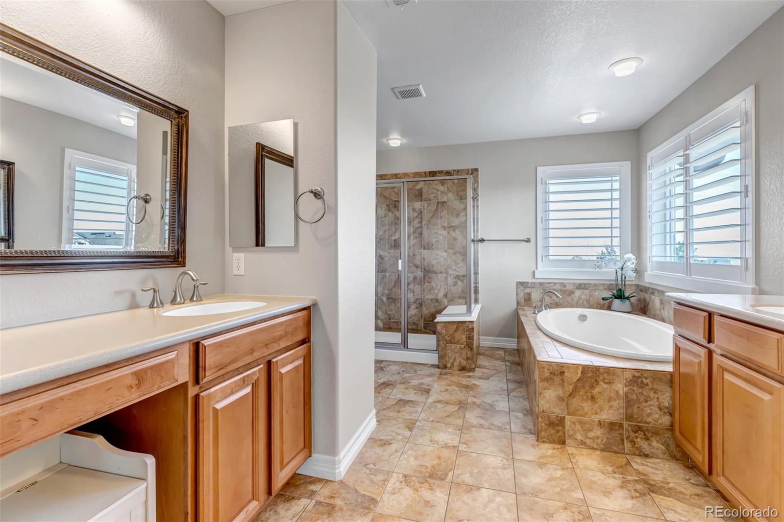 MLS Image #23 for 6236 s robertsdale court,aurora, Colorado
