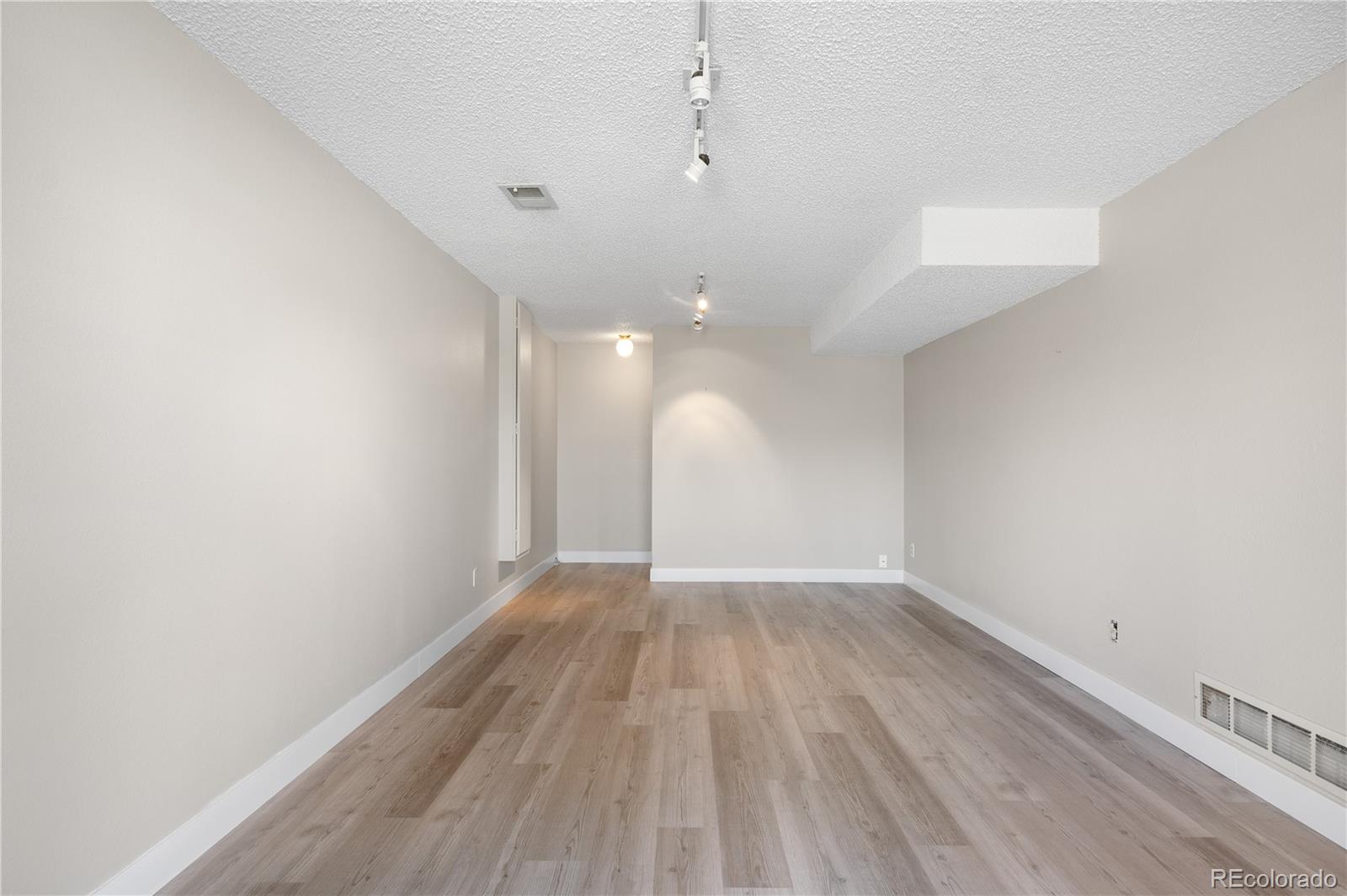 MLS Image #20 for 710 w jamison circle,littleton, Colorado