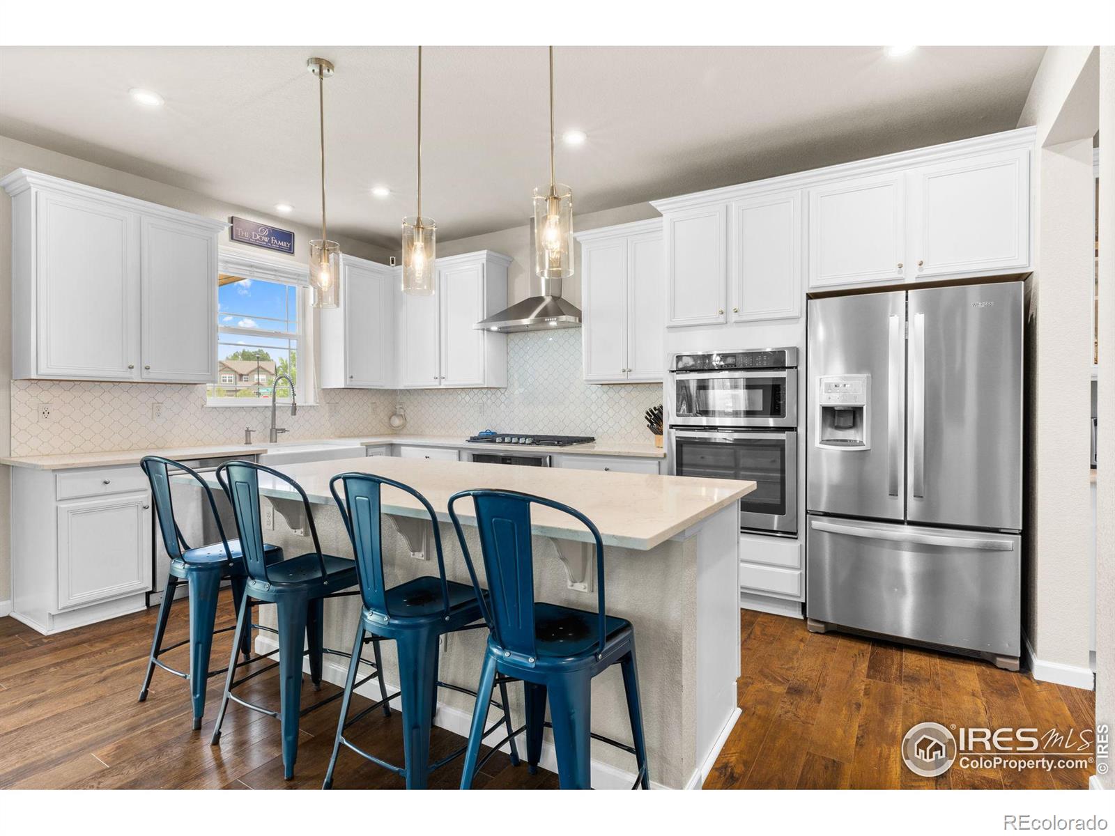 MLS Image #2 for 803  old wagon trail circle,lafayette, Colorado