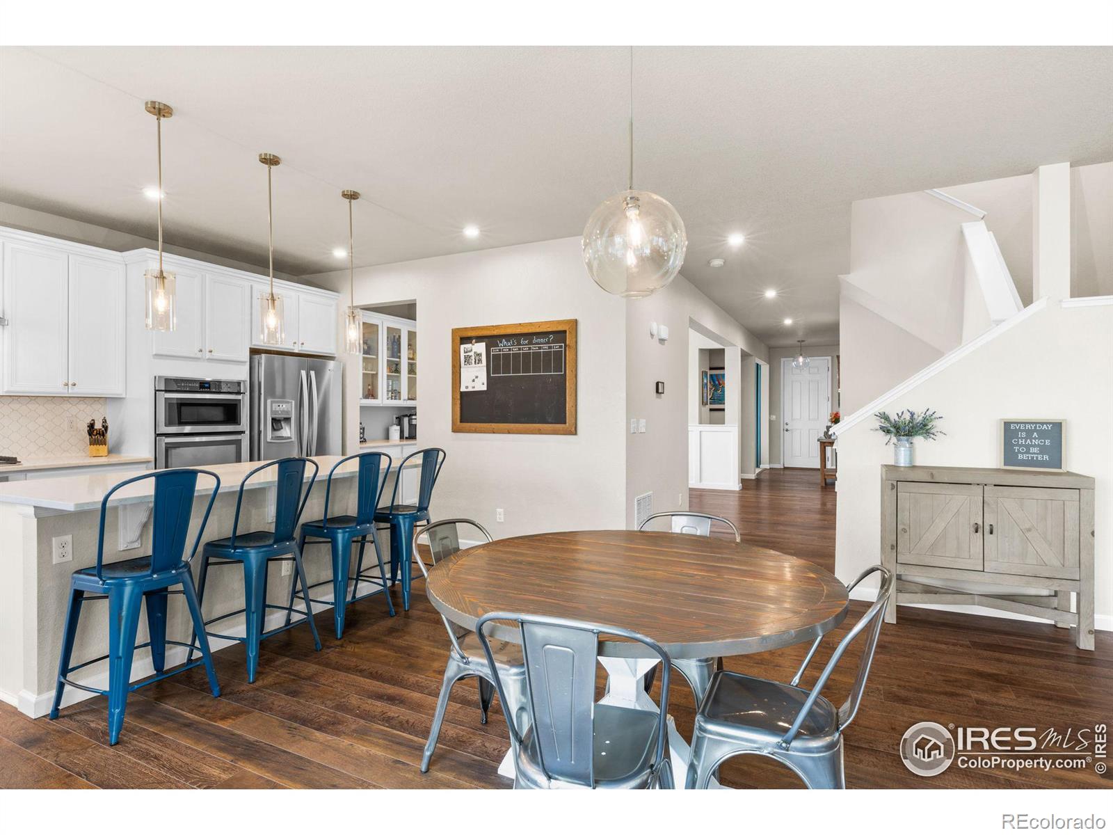 MLS Image #5 for 803  old wagon trail circle,lafayette, Colorado