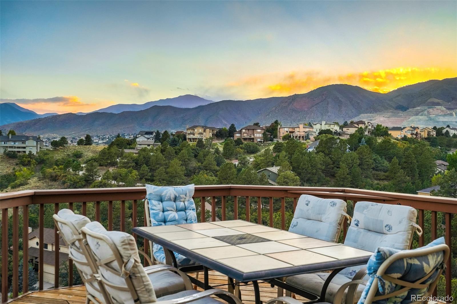 MLS Image #4 for 1575  oak hills drive,colorado springs, Colorado