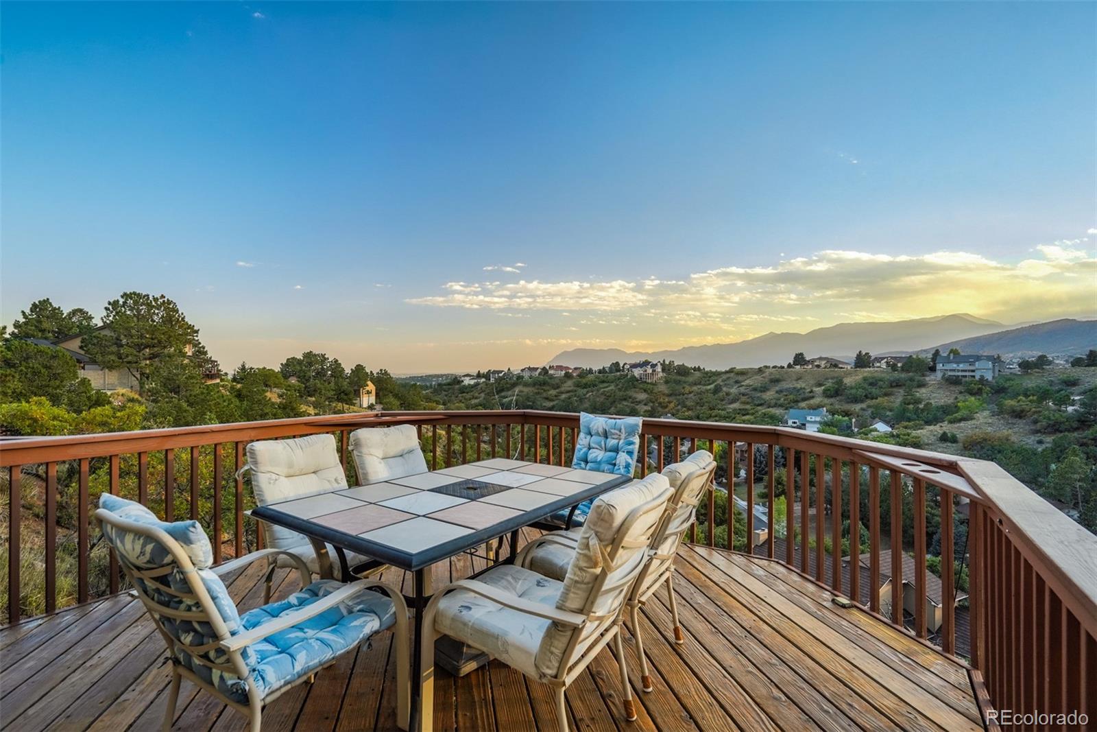 MLS Image #6 for 1575  oak hills drive,colorado springs, Colorado