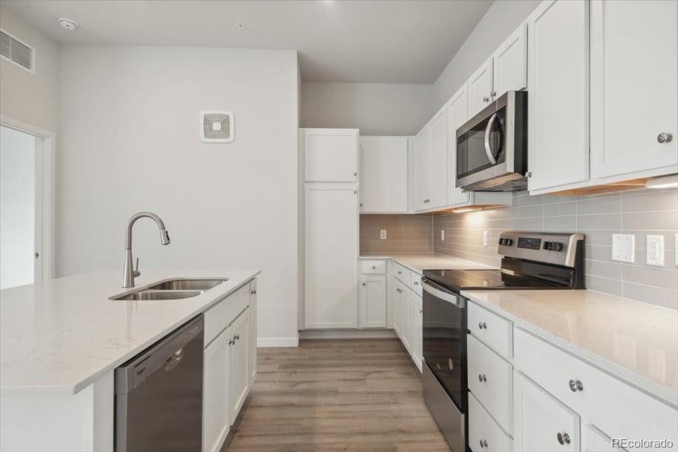 MLS Image #6 for 487  interlocken boulevard,broomfield, Colorado