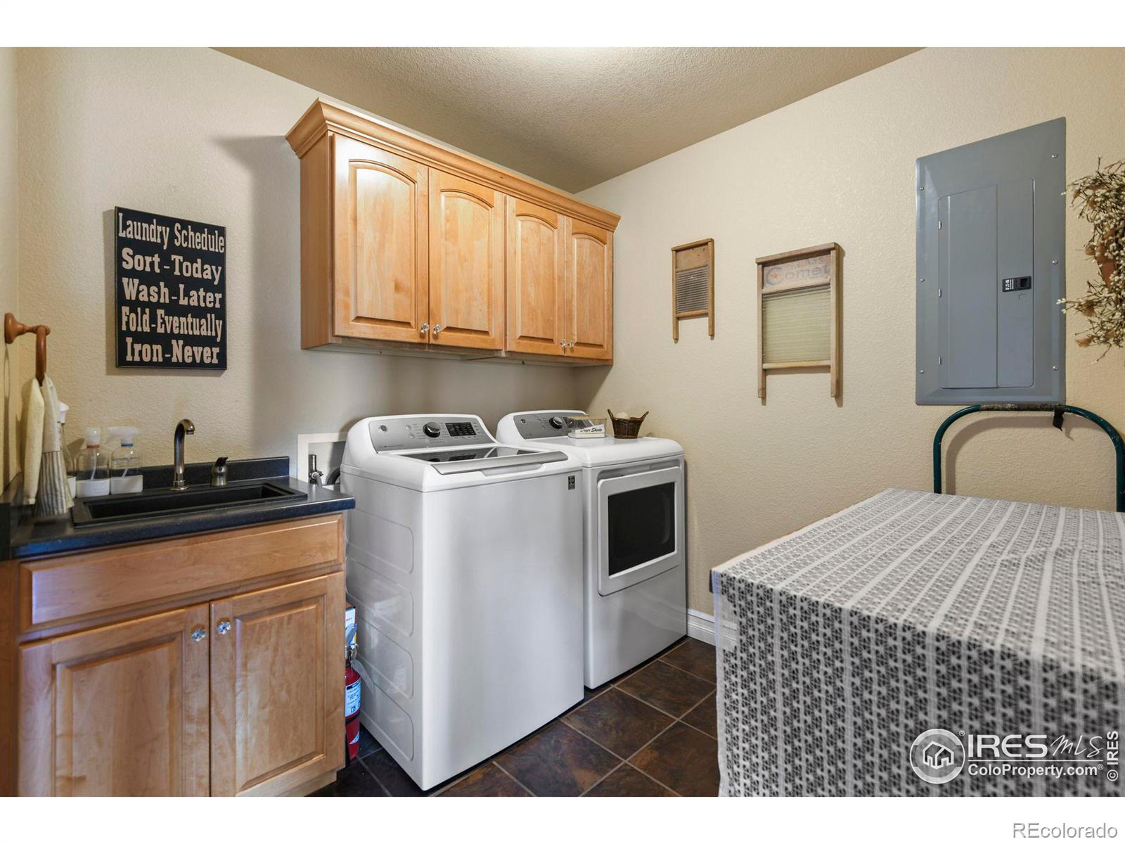 MLS Image #26 for 33409  faith lane,eaton, Colorado
