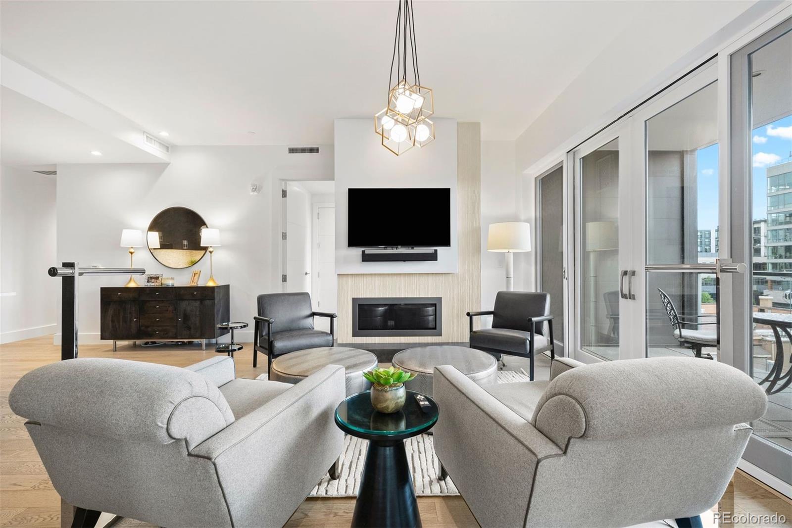 MLS Image #4 for 155  steele street 414,denver, Colorado
