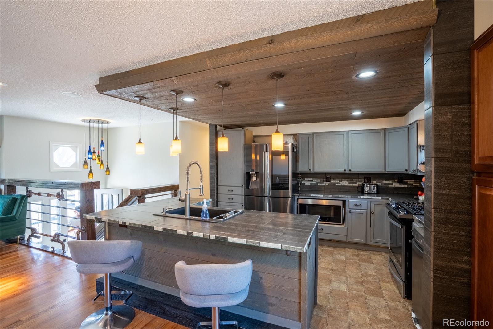 MLS Image #5 for 405  de la vista circle,colorado springs, Colorado