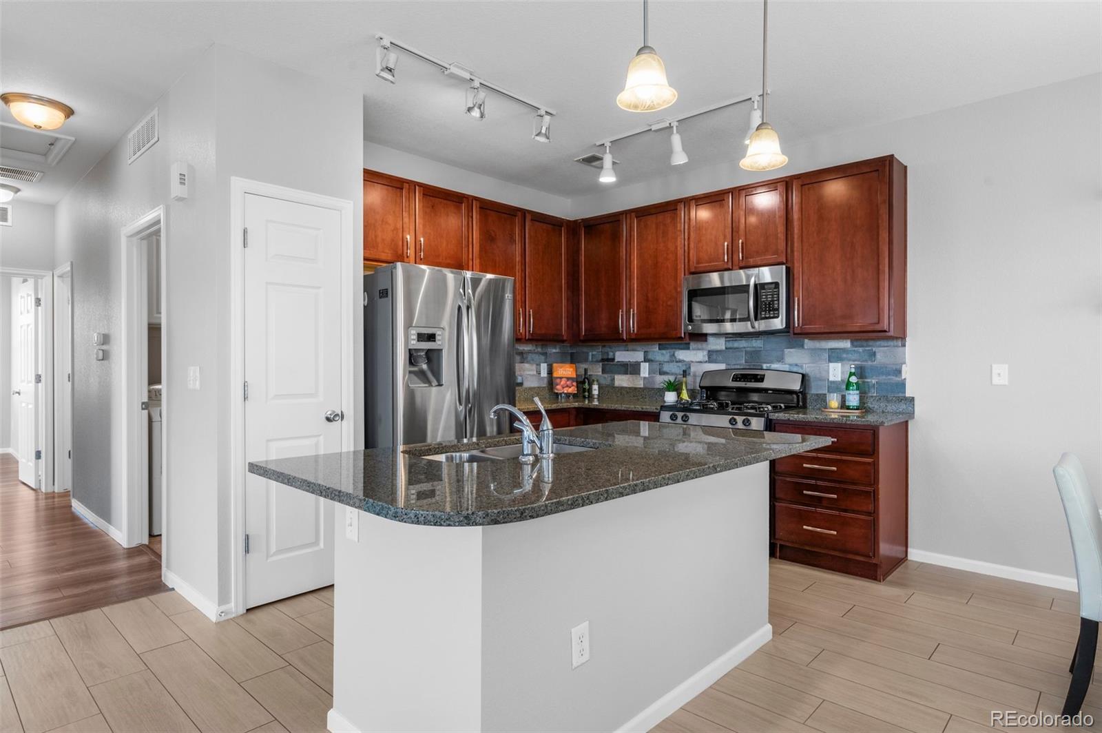MLS Image #11 for 12941  grant circle,thornton, Colorado