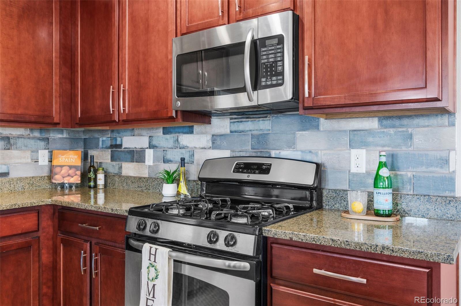 MLS Image #13 for 12941  grant circle,thornton, Colorado