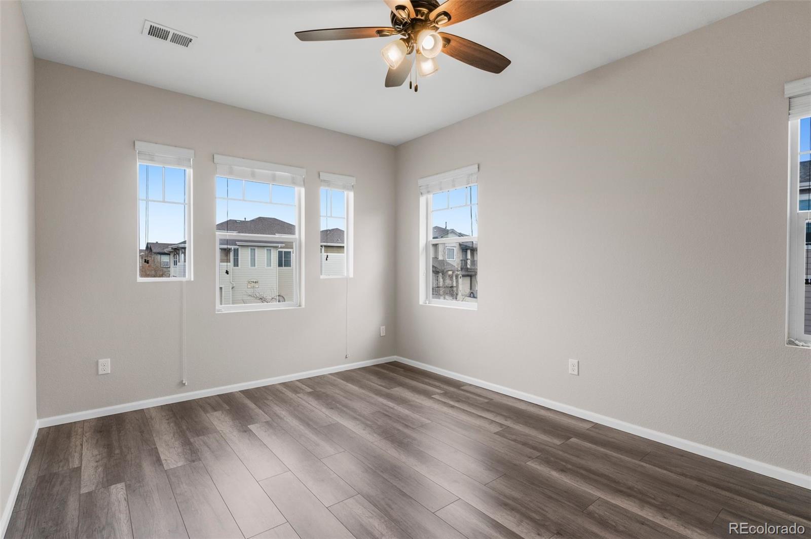 MLS Image #19 for 12941  grant circle,thornton, Colorado