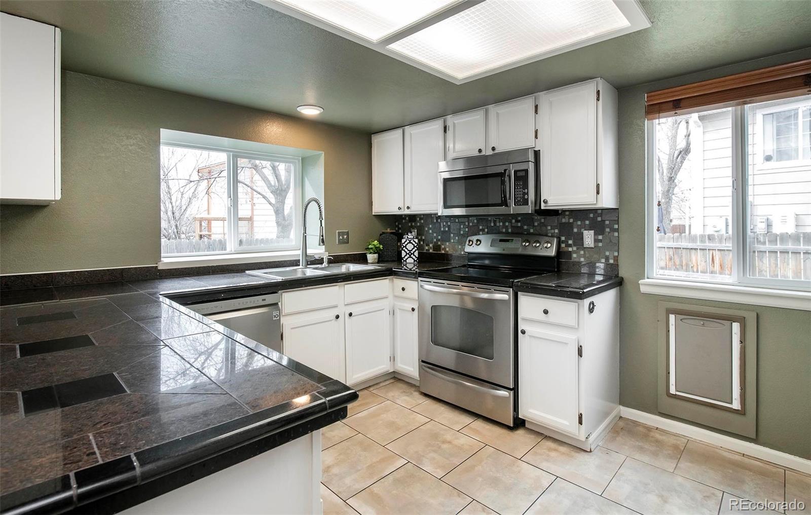 MLS Image #11 for 6306  xavier street,arvada, Colorado