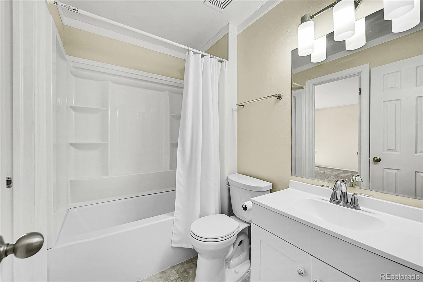 MLS Image #12 for 1244 s argonne circle,aurora, Colorado