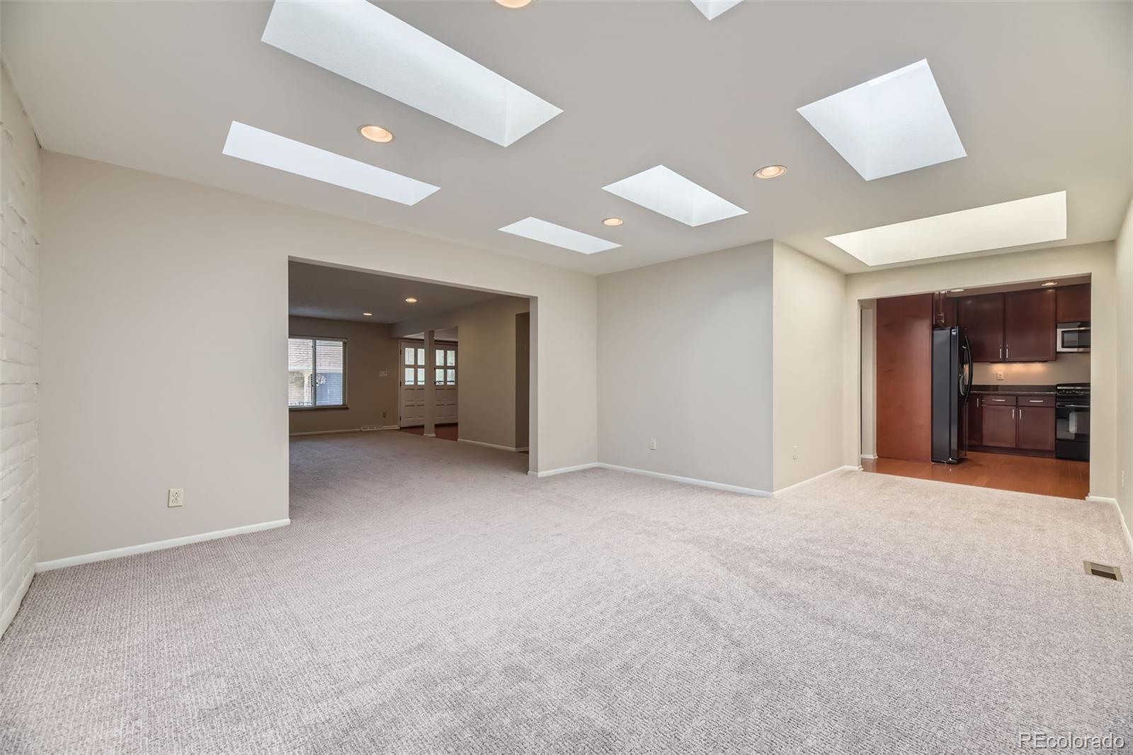 MLS Image #12 for 3310 s oneida way,denver, Colorado