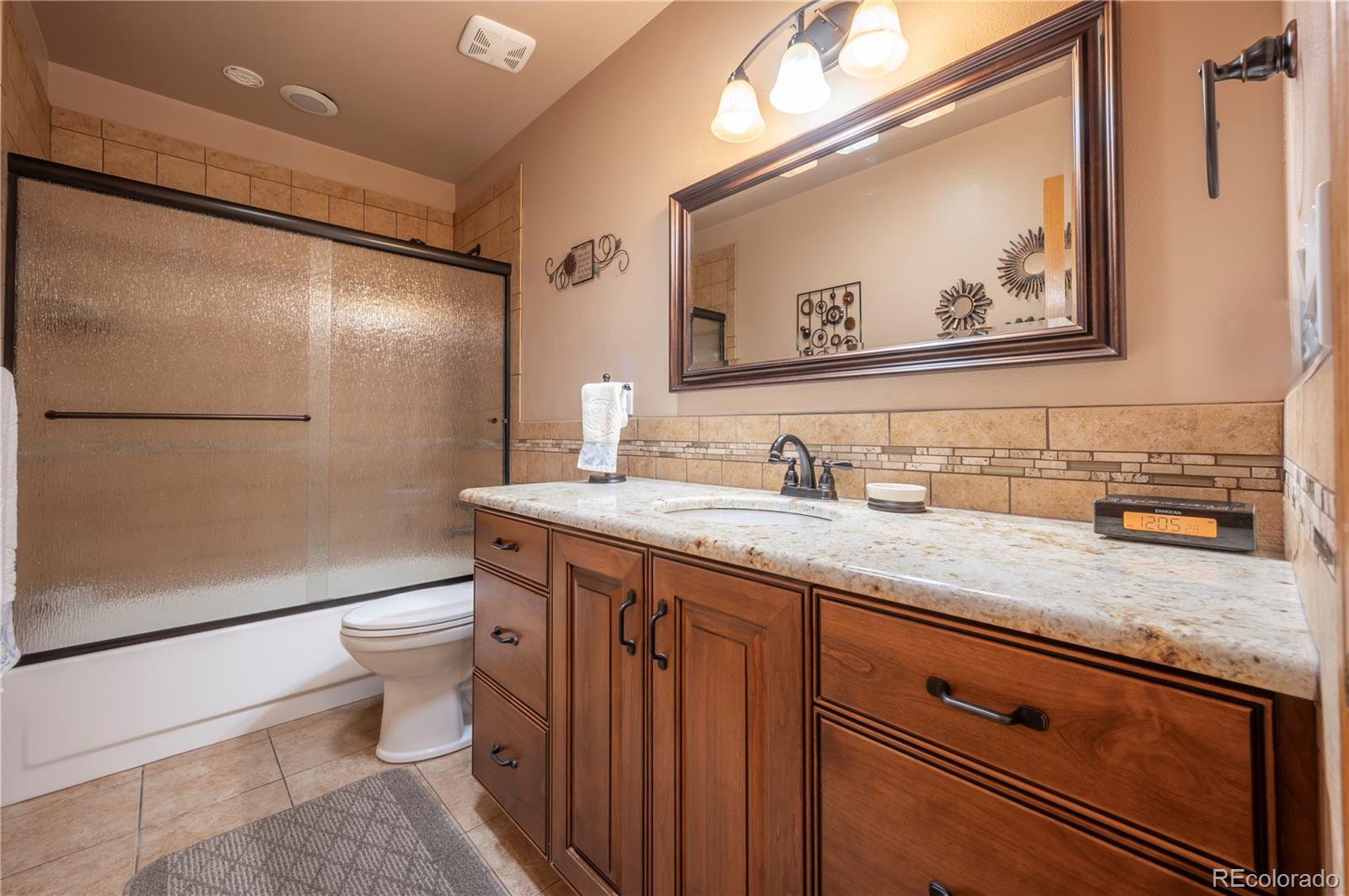 MLS Image #11 for 1267 w 45th street,loveland, Colorado