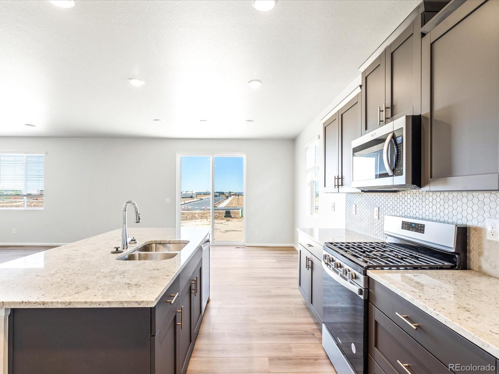 MLS Image #8 for 17407 e 89th way,commerce city, Colorado