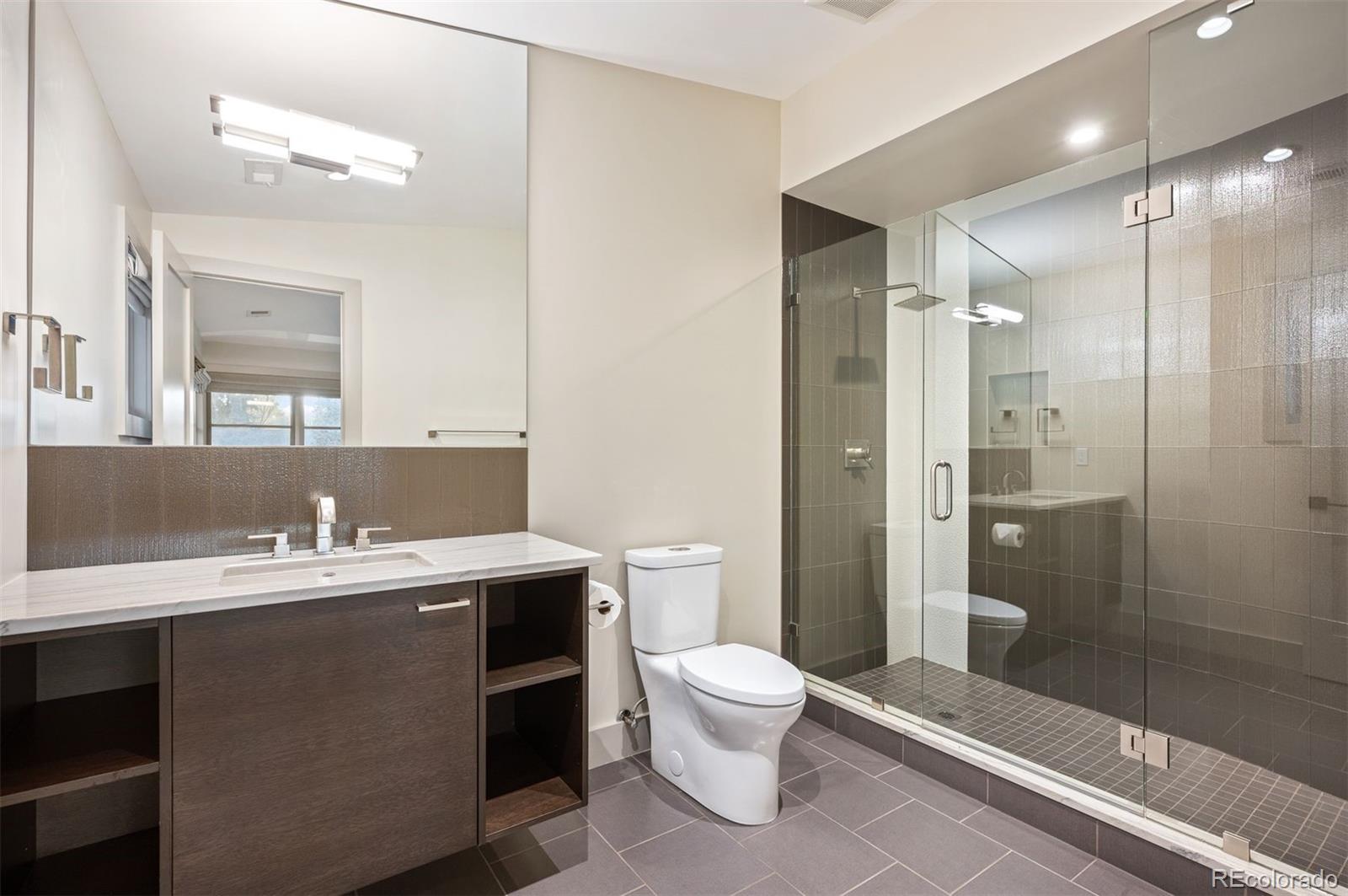 MLS Image #29 for 424  grape street,denver, Colorado