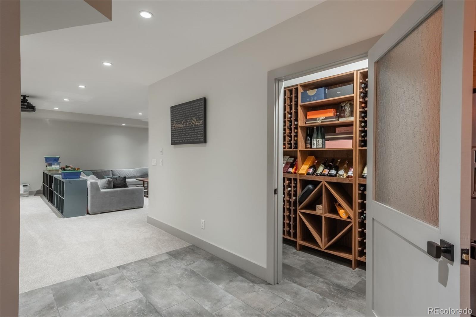 MLS Image #31 for 424  grape street,denver, Colorado