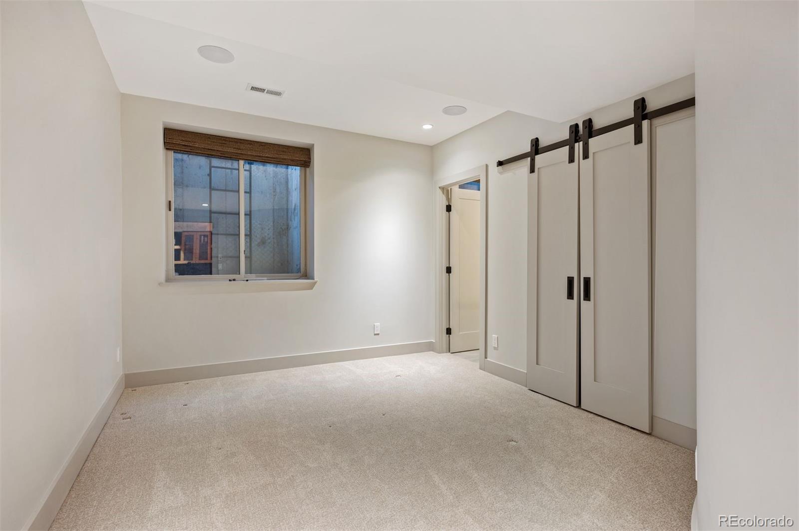 MLS Image #35 for 424  grape street,denver, Colorado