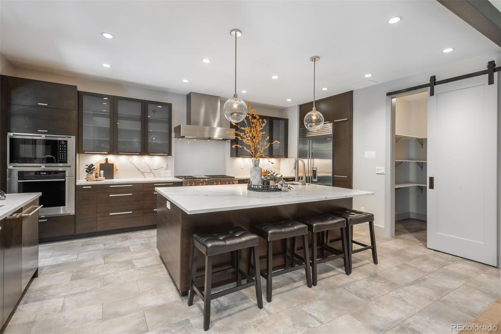 MLS Image #7 for 424  grape street,denver, Colorado