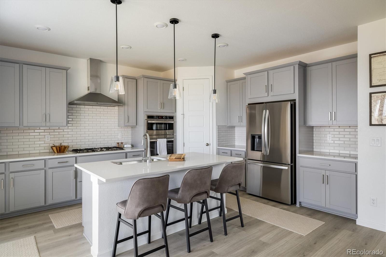 MLS Image #12 for 16568 w 92nd place,arvada, Colorado