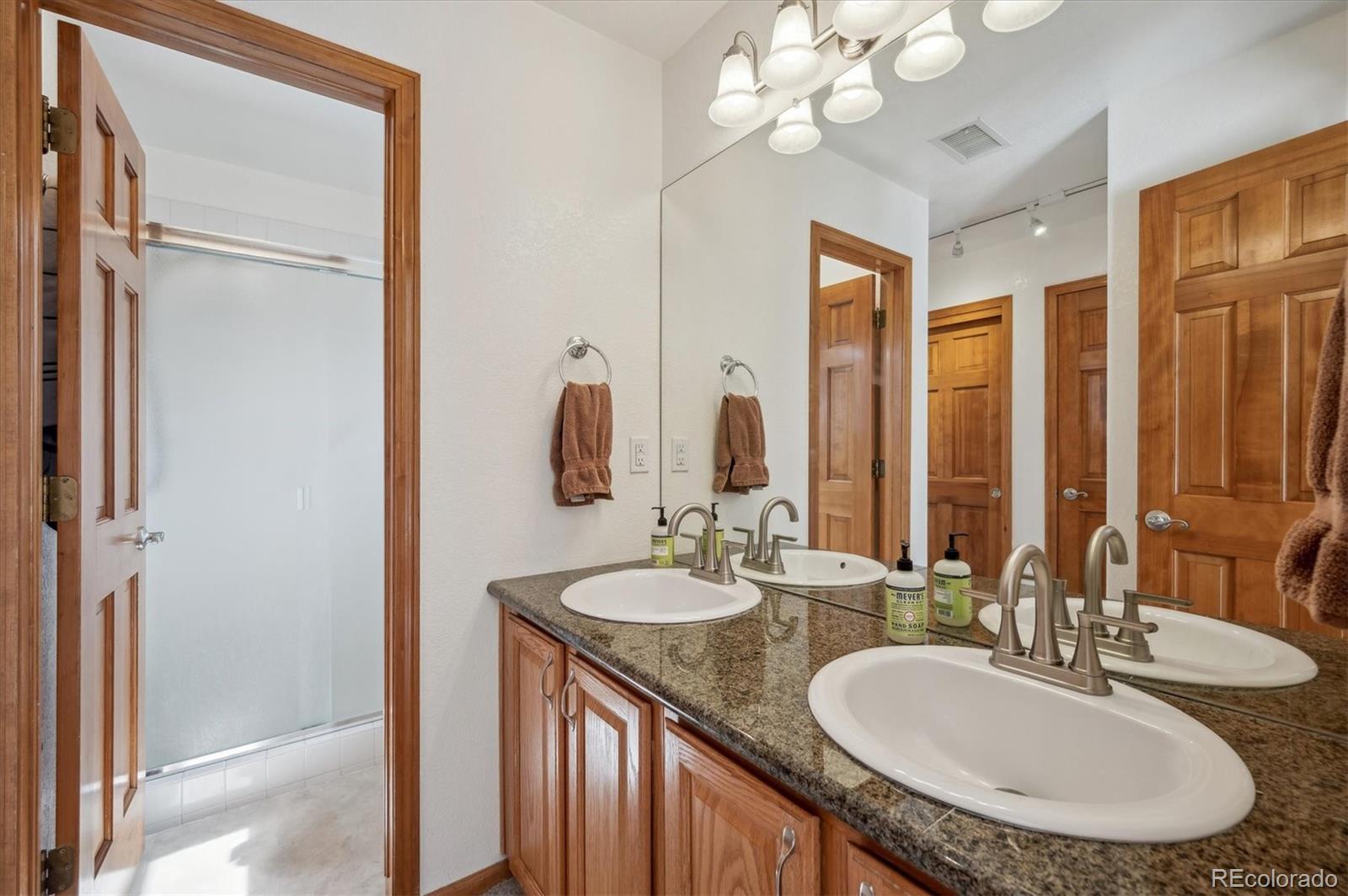 MLS Image #32 for 8  mountain high court,littleton, Colorado