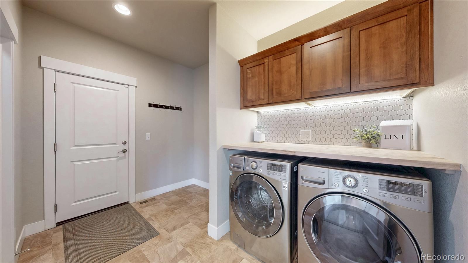 MLS Image #14 for 12701  strawberry circle,longmont, Colorado