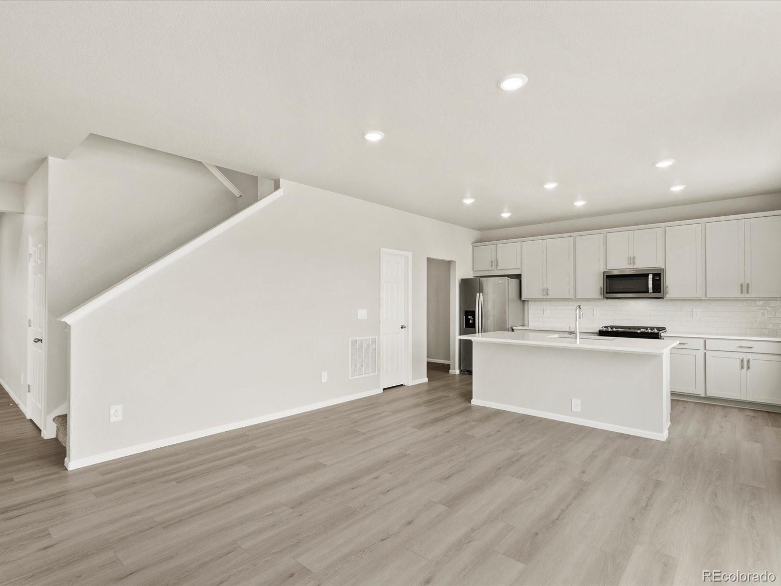 MLS Image #10 for 1653  rumley creek drive,windsor, Colorado