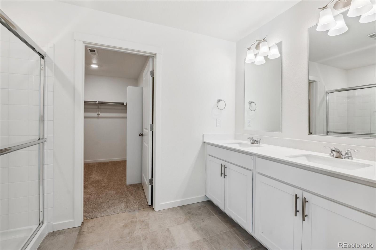 MLS Image #15 for 27554 e byers avenue,aurora, Colorado