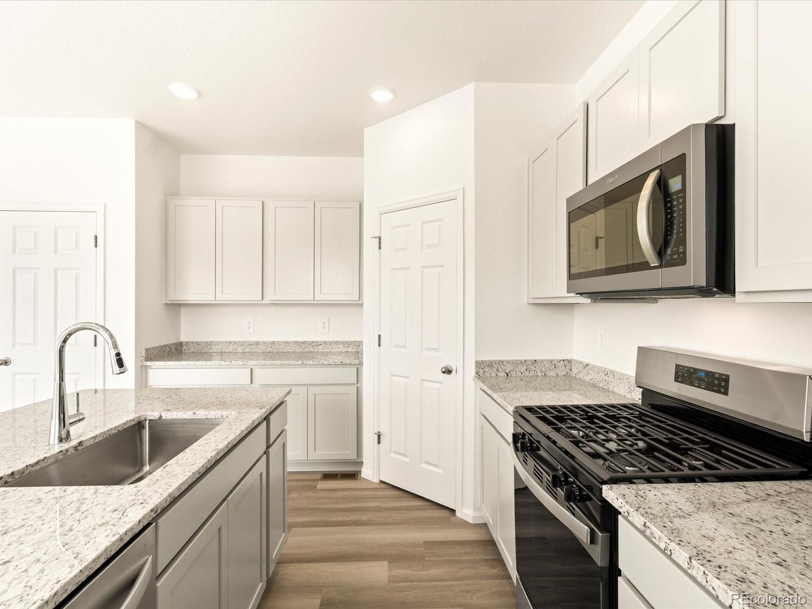 MLS Image #15 for 7312  27th street lane,greeley, Colorado