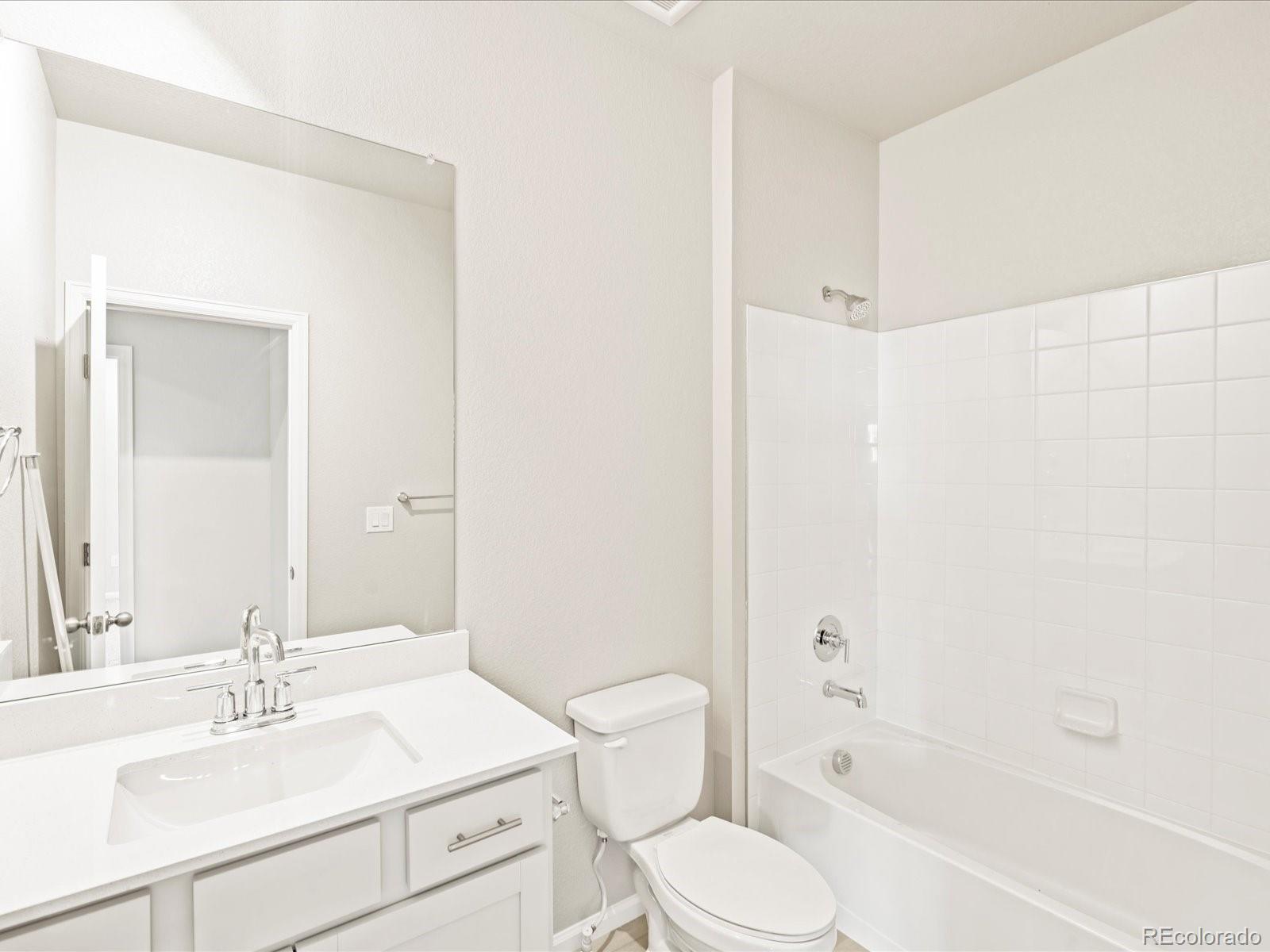 MLS Image #3 for 1621  colorado river drive,windsor, Colorado