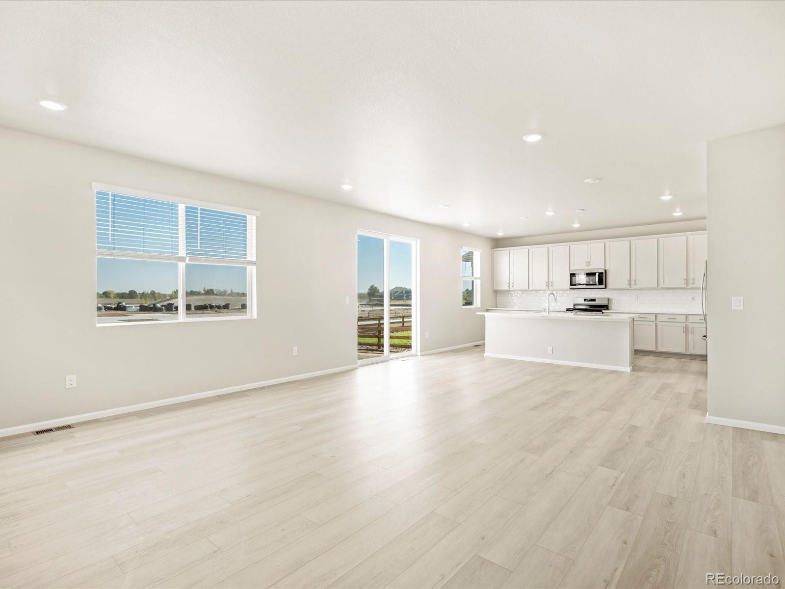 MLS Image #8 for 1621  colorado river drive,windsor, Colorado