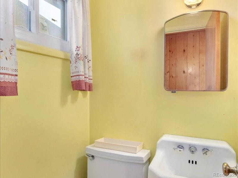MLS Image #18 for 1144  d street,salida, Colorado