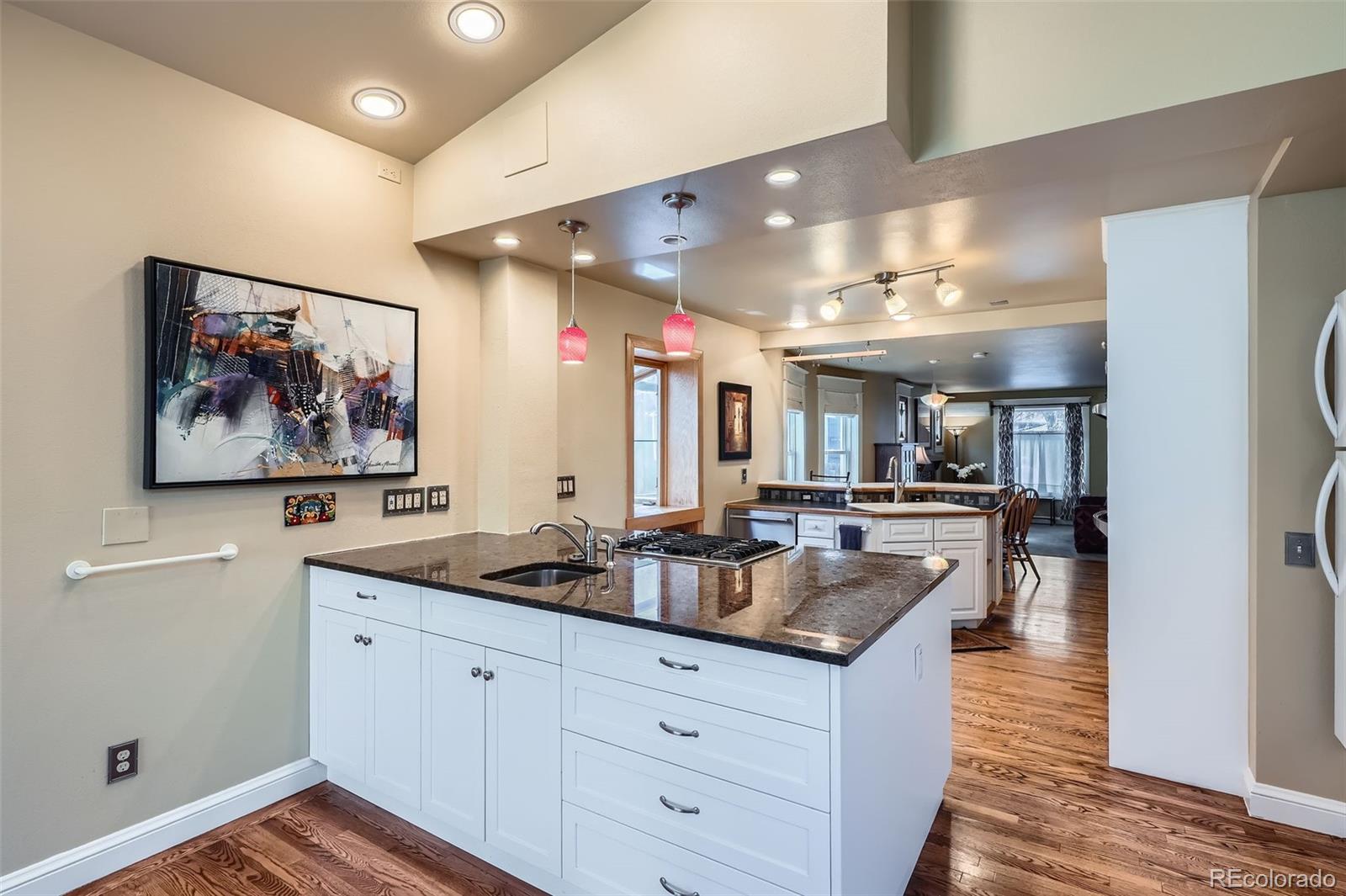 MLS Image #5 for 1460 s grant street,denver, Colorado