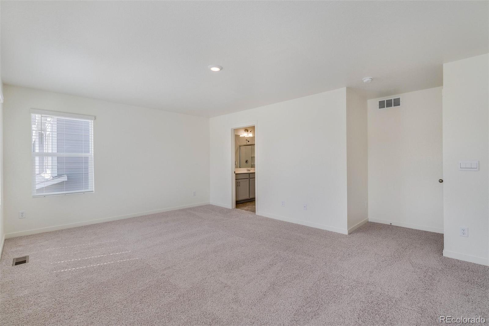 MLS Image #22 for 27604 e byers avenue,aurora, Colorado
