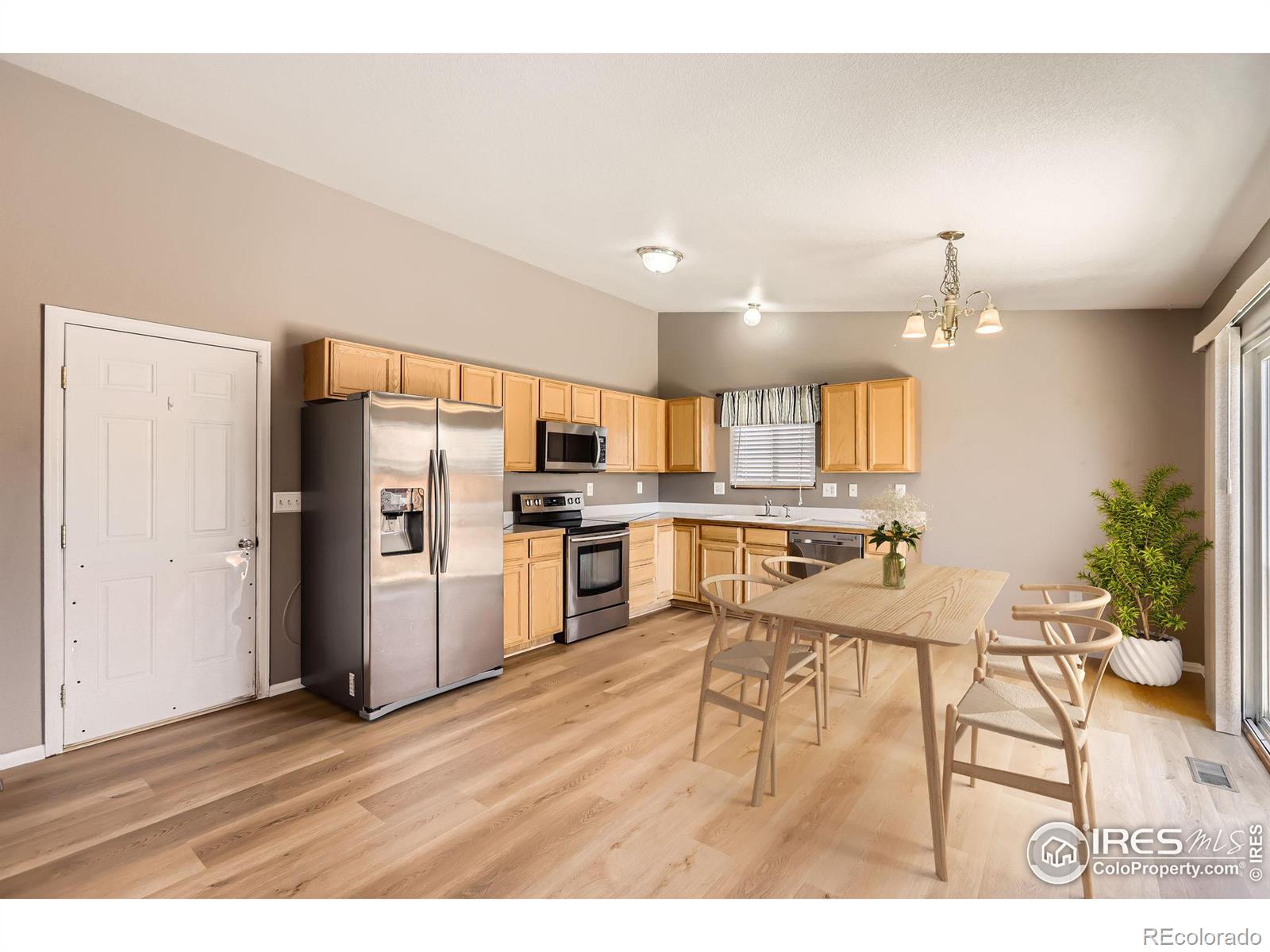 MLS Image #3 for 1556 s frances avenue,milliken, Colorado