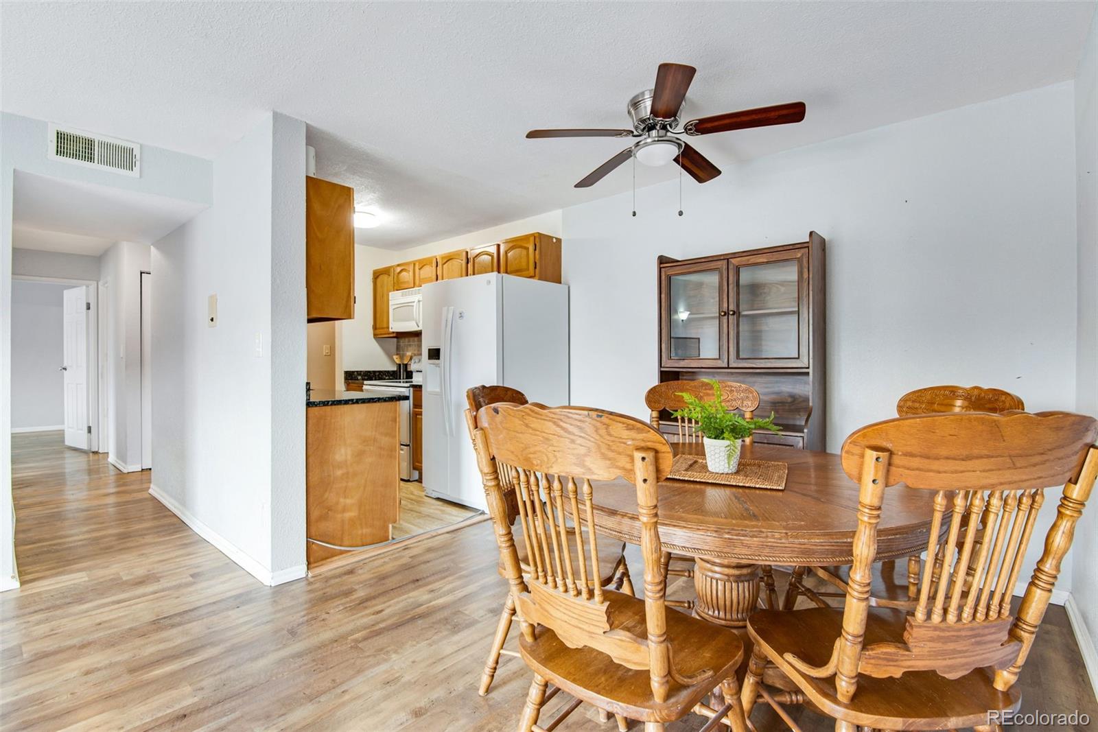 MLS Image #3 for 10211  ura lane,thornton, Colorado