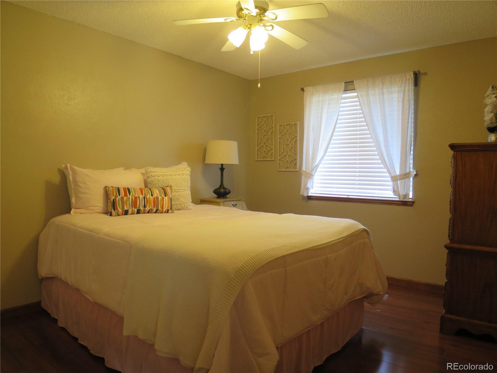 MLS Image #12 for 17671 e brown circle,aurora, Colorado