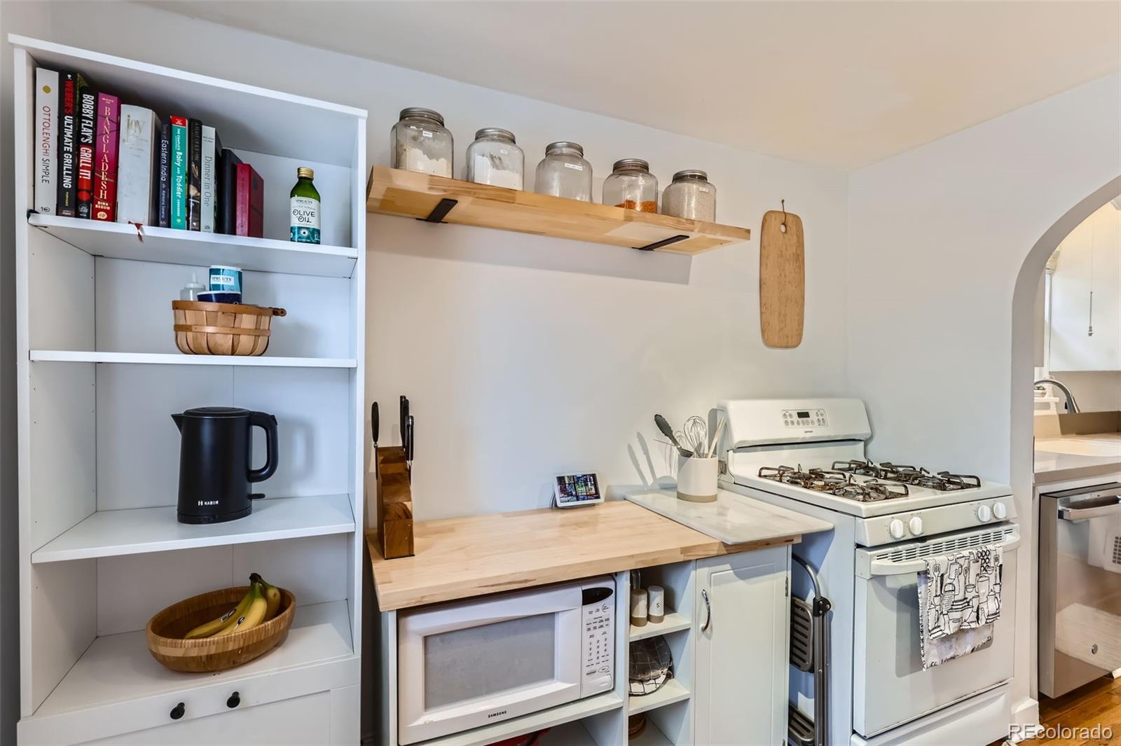 MLS Image #14 for 1335 s sherman street,denver, Colorado