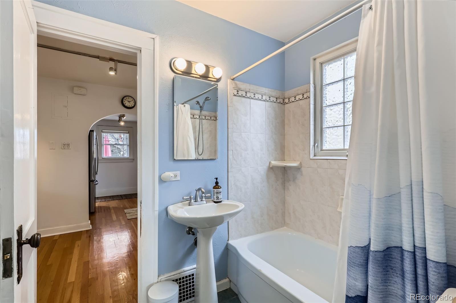 MLS Image #18 for 1335 s sherman street,denver, Colorado