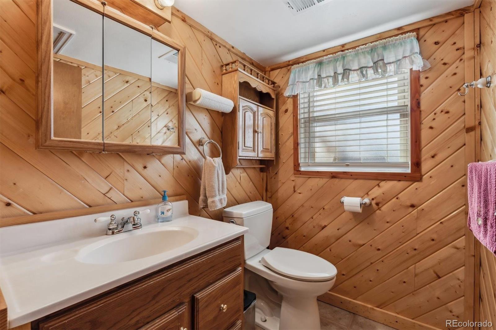 MLS Image #17 for 1231  missouri avenue,longmont, Colorado