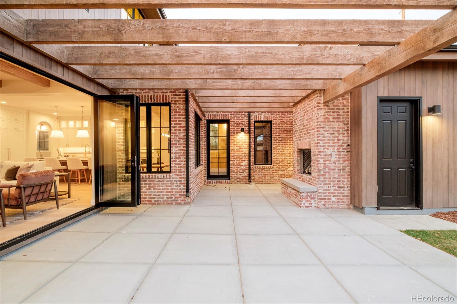 MLS Image #36 for 1968 s washington street,denver, Colorado