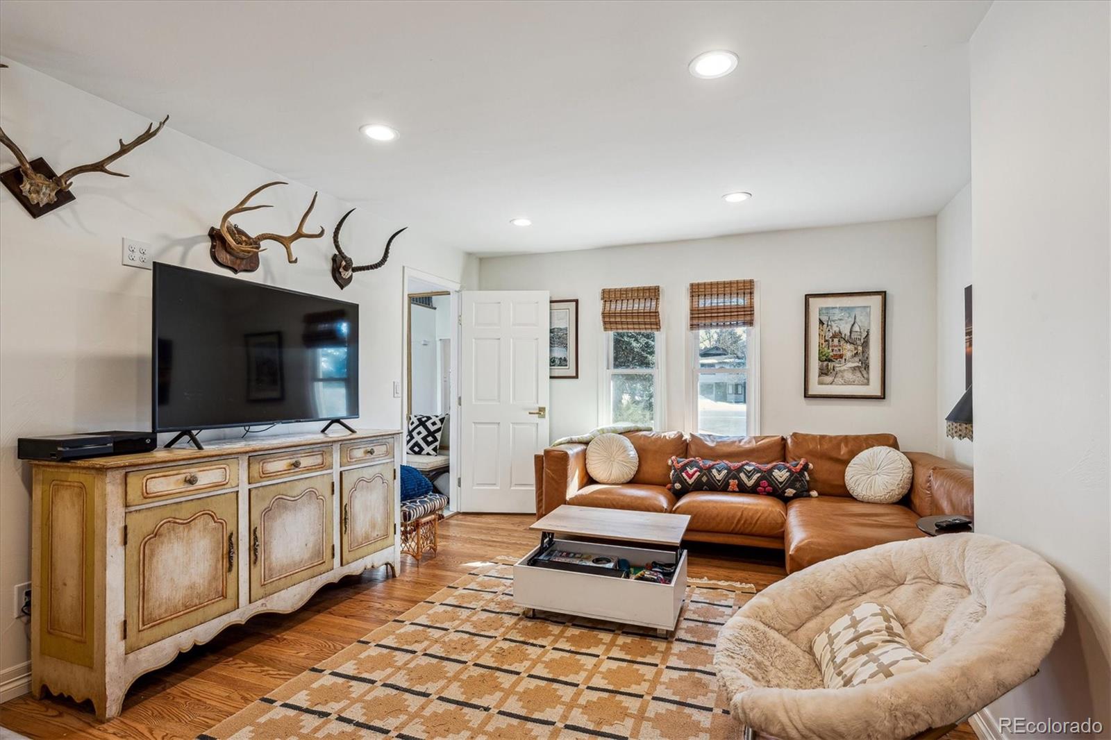 MLS Image #14 for 5525 s emporia circle,greenwood village, Colorado