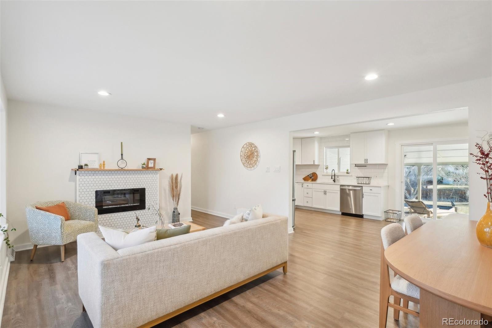 MLS Image #3 for 7076 s verbena circle,centennial, Colorado