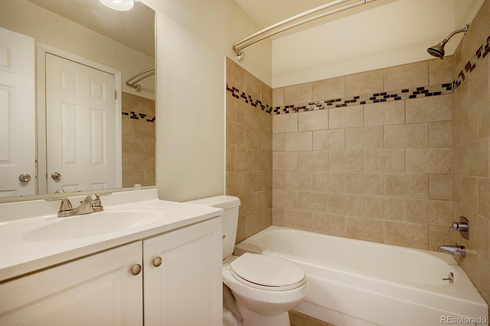 MLS Image #14 for 11771  pennsylvania street,northglenn, Colorado