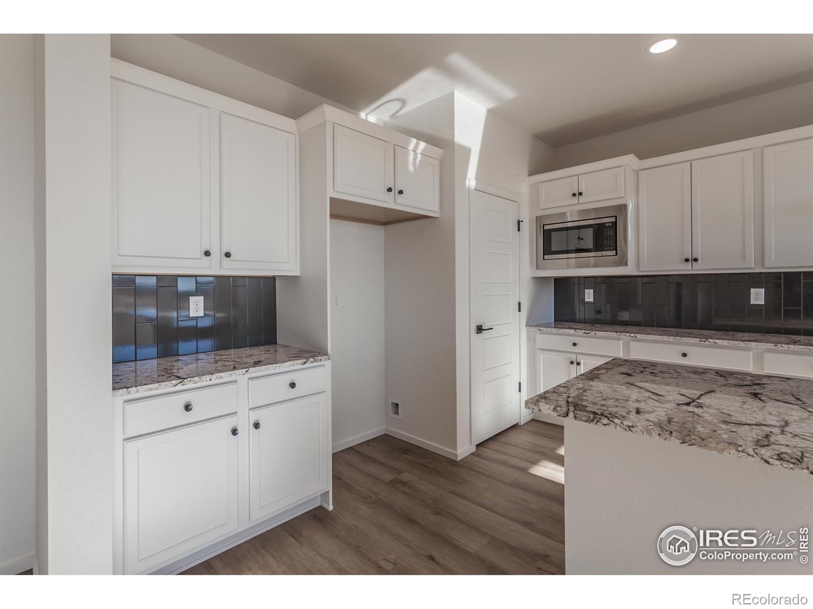 MLS Image #12 for 6049  saddle horn drive,timnath, Colorado