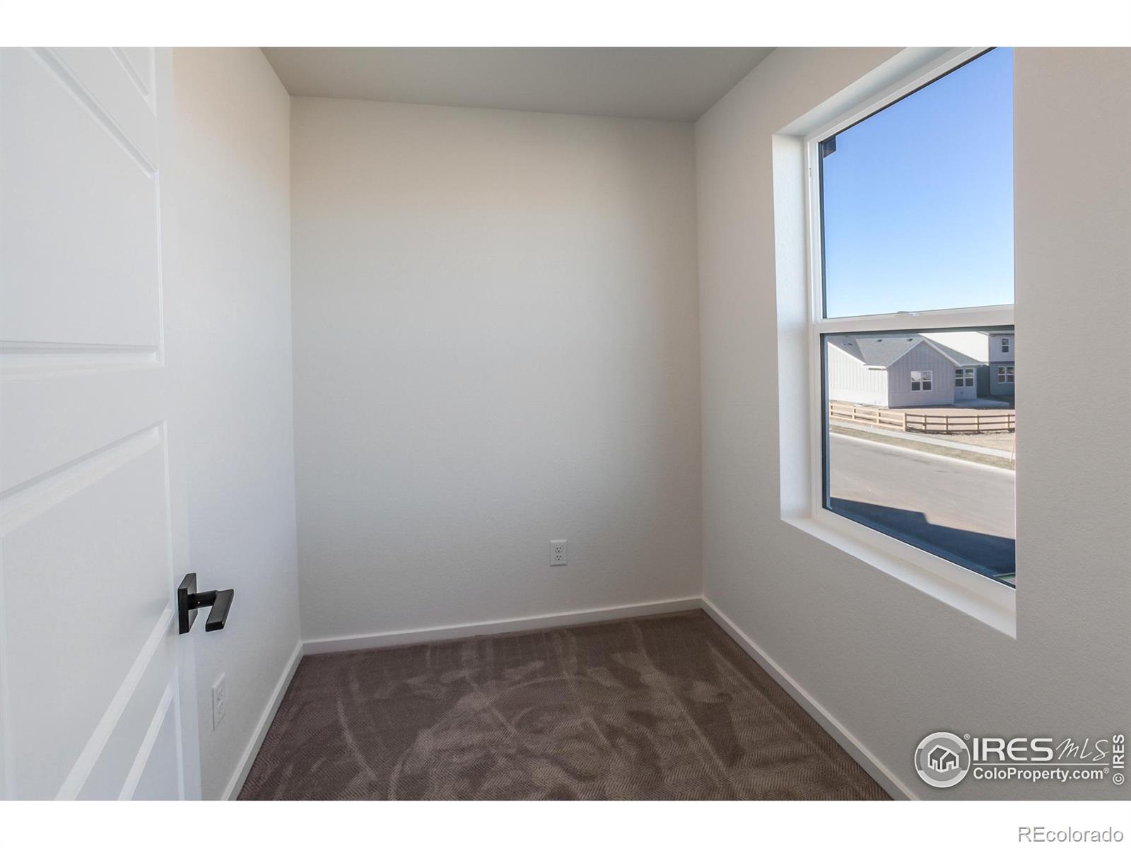 MLS Image #16 for 6049  saddle horn drive,timnath, Colorado