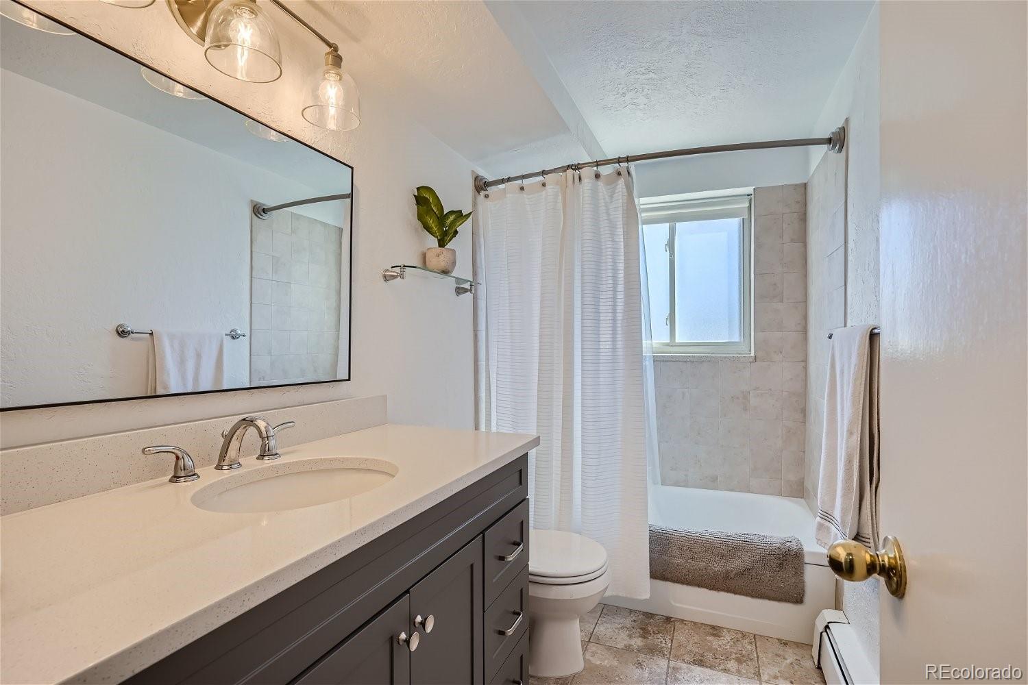 MLS Image #7 for 352 s lafayette street,denver, Colorado