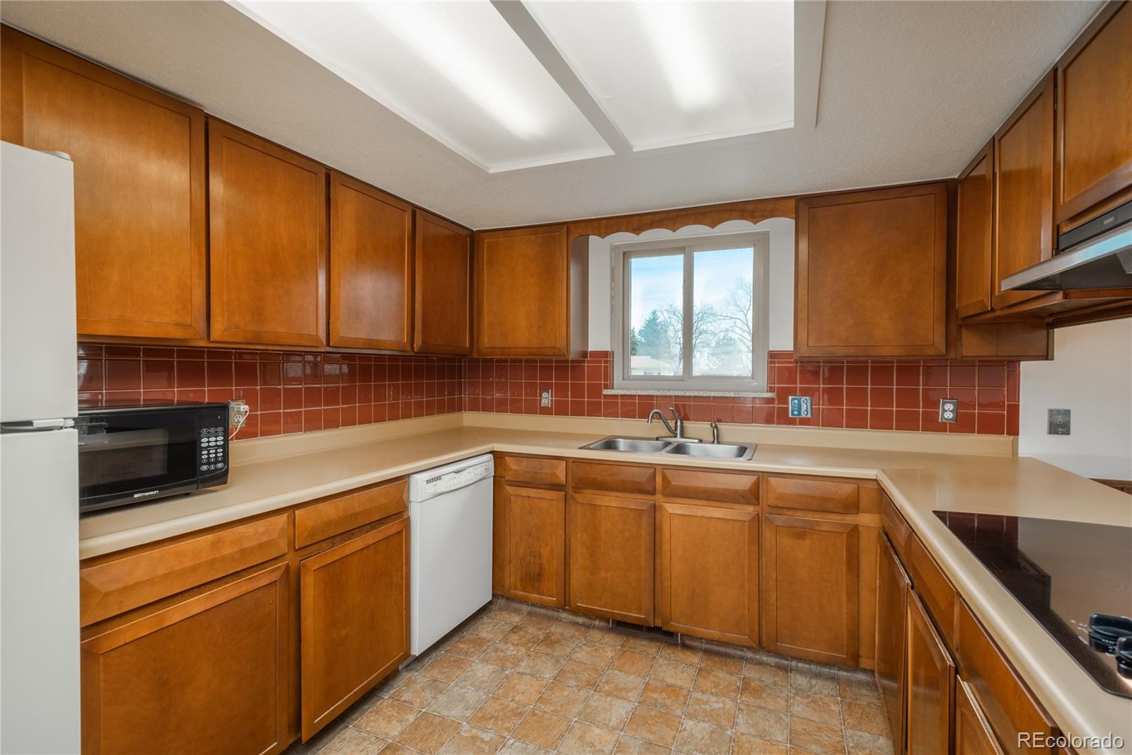 MLS Image #6 for 7018  reed court,arvada, Colorado